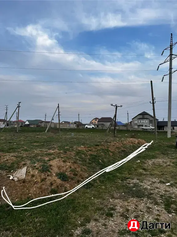 Земельный учсток