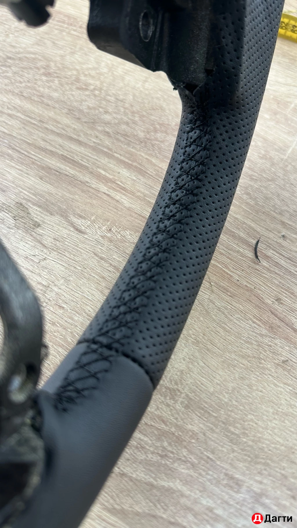 Перетяжка руля. Перешив салона . Перетяжка потолка.