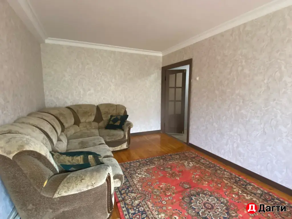 продается 2-х комн квартира