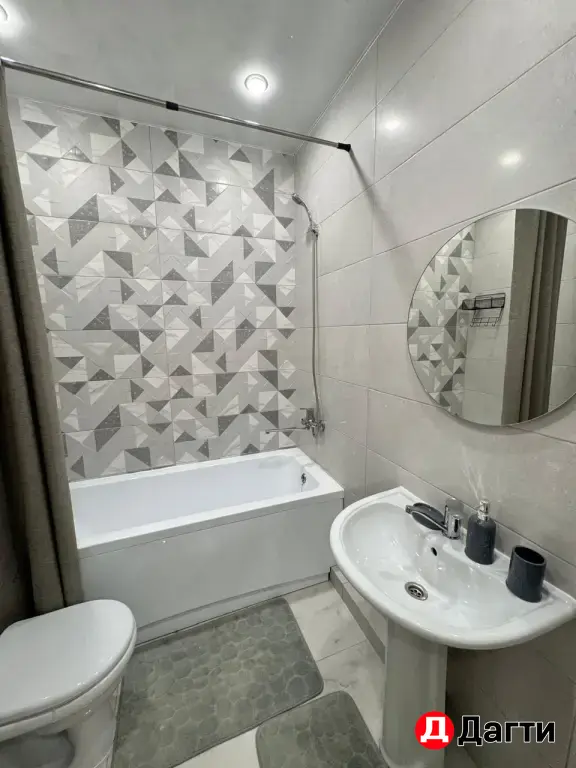 продается 2-х комнатная квартира