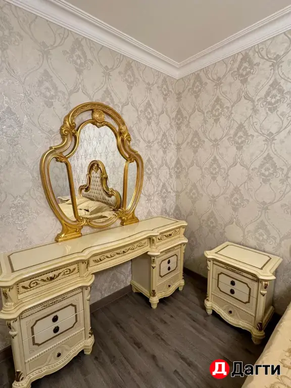 продается 2-х комнатная квартира