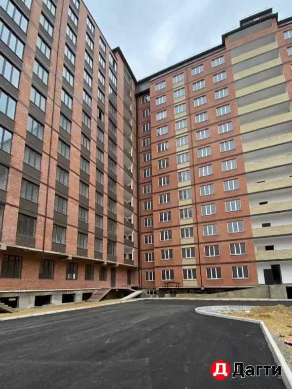 продается 2-х комн квартира