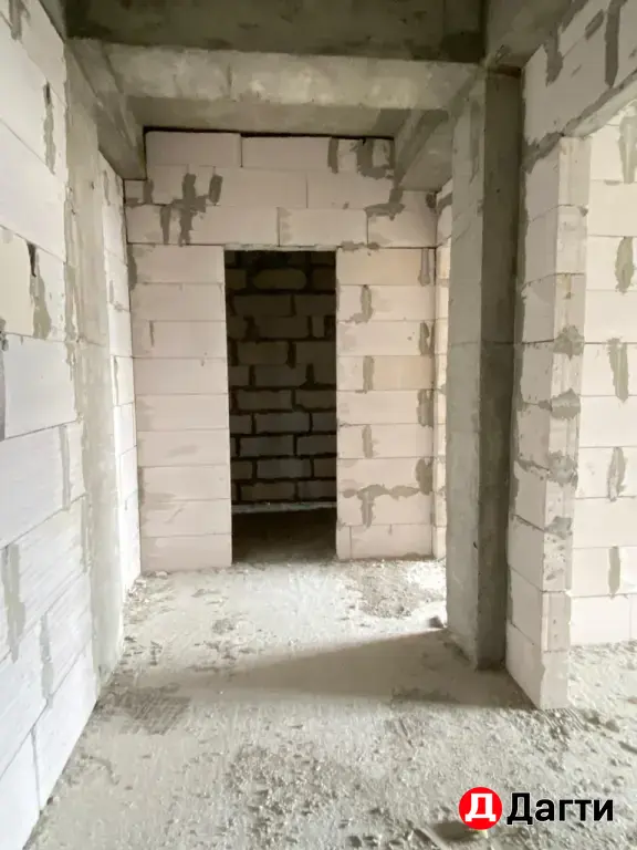 продается 2-х комн квартира