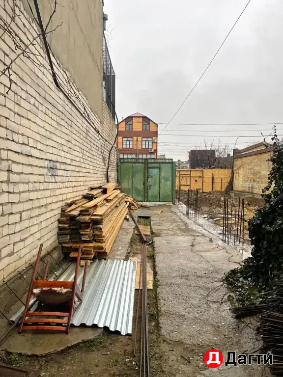 Участок 3.8 соток в центре города